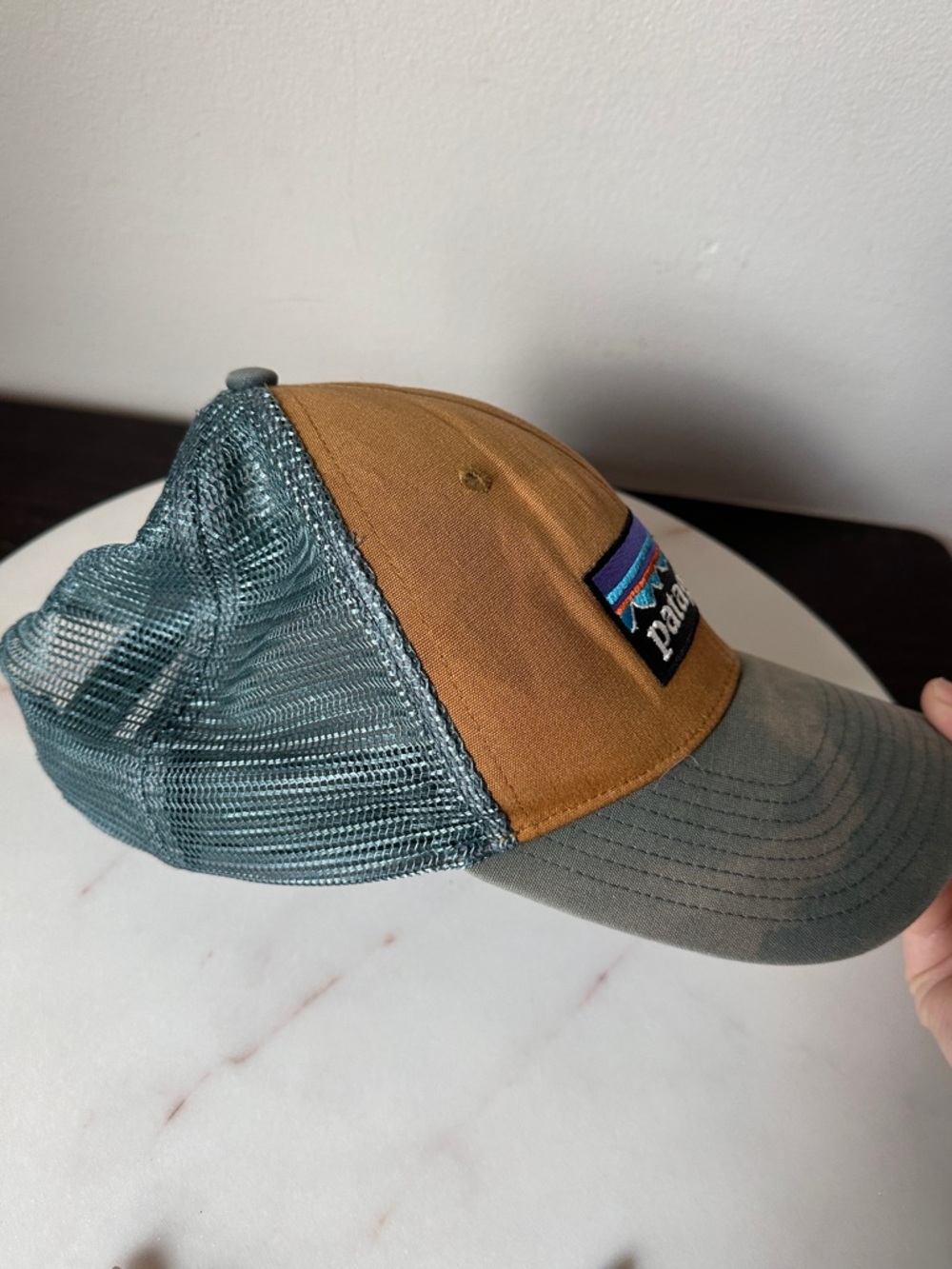 PATAGONIA LARGE LOGO Hat Cap Snap Back mesh One Size - Picture 3 of 7